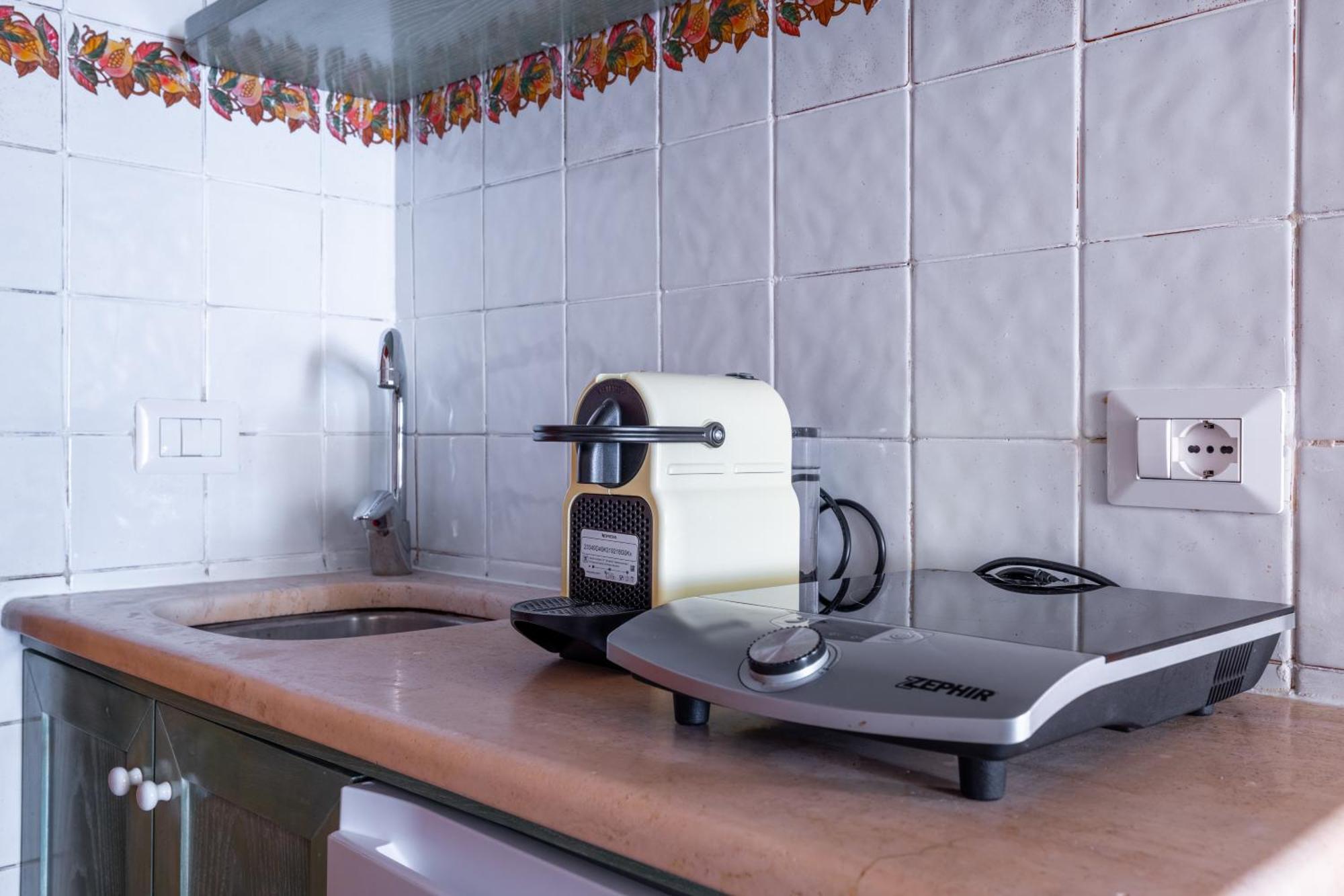 רומא Suite Trevi - Charming Loft Near Trevi Fountain מראה חיצוני תמונה