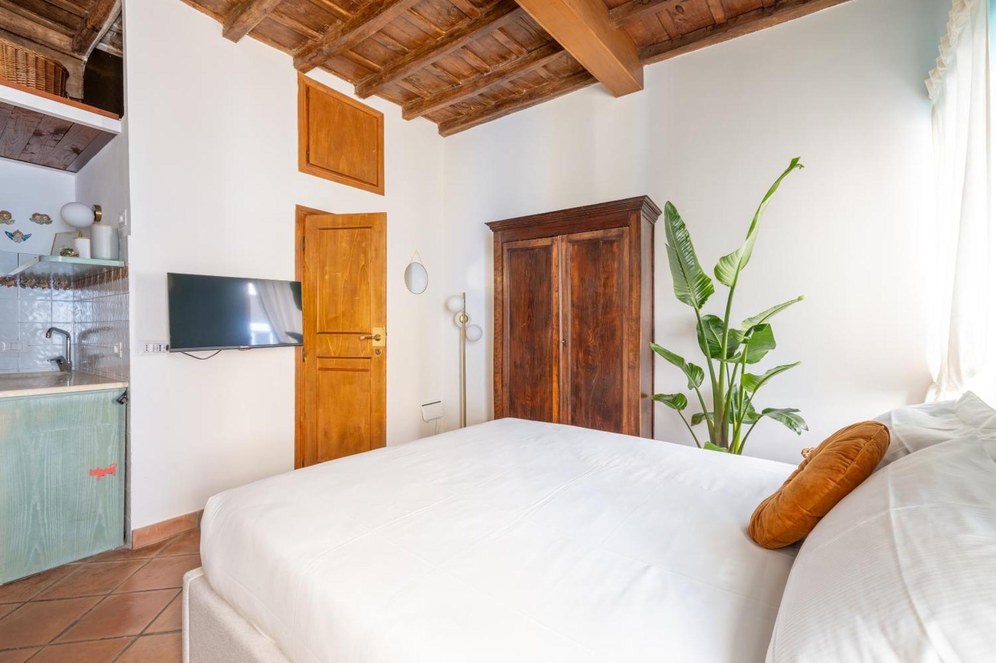 רומא Suite Trevi - Charming Loft Near Trevi Fountain מראה חיצוני תמונה
